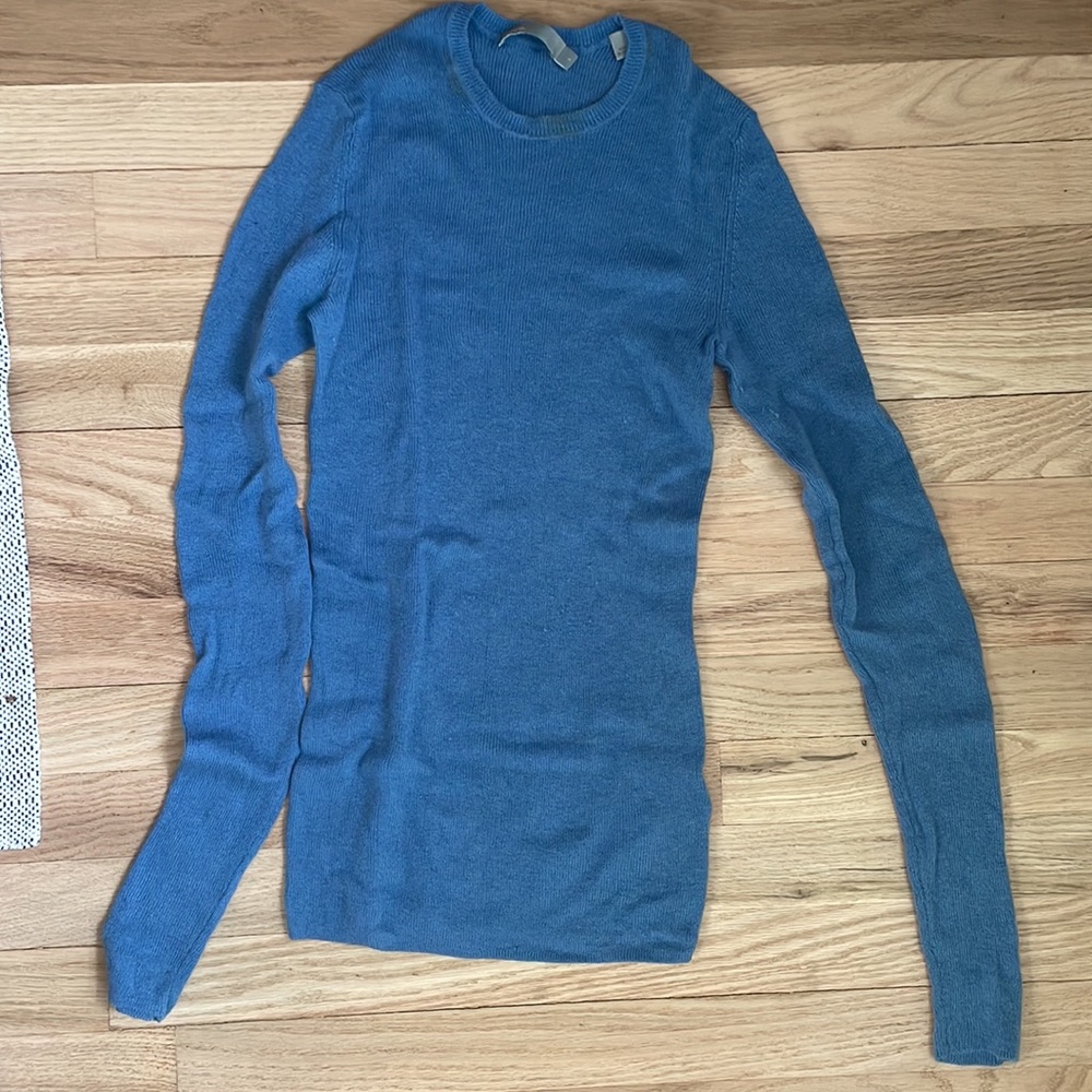 Vince slim fit crew neck 100% cashmere sweater